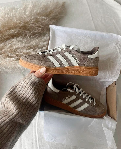 Handball Spezial Earth Strata