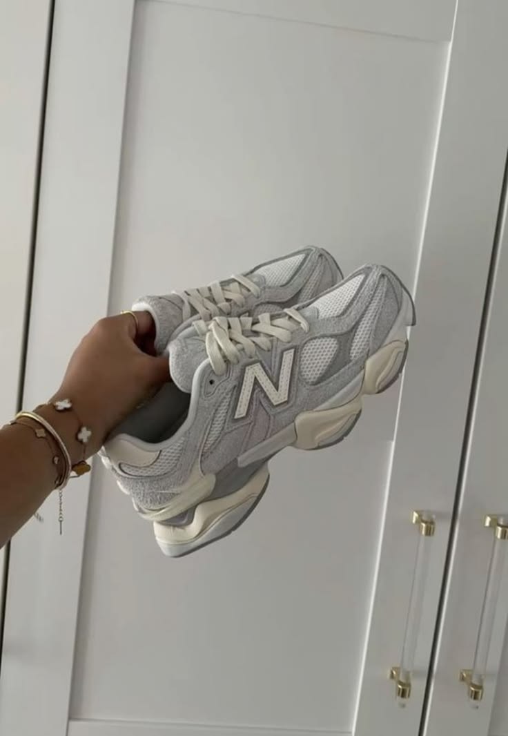 NB9060 Quartz Grey