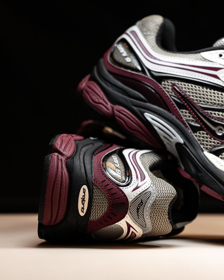 Saucony ProGrid Omni 9 Tomorrow, Meet Yesterday Pack Tan Maroon