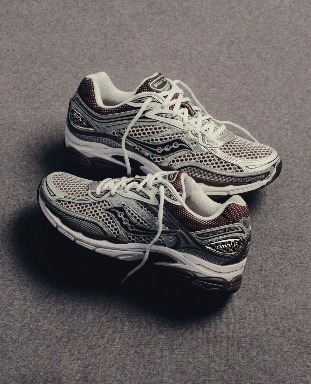 Saucony ProGrid Omni 9 OG White Brown