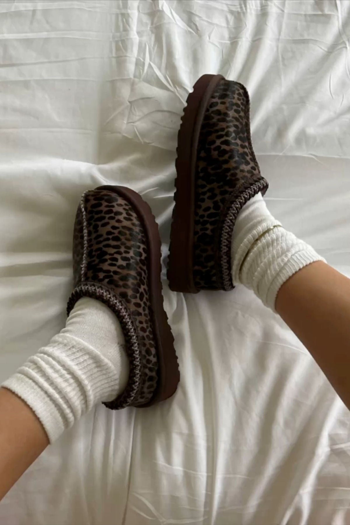 UGG Tazz Caspian Slipper Burnt Cedar