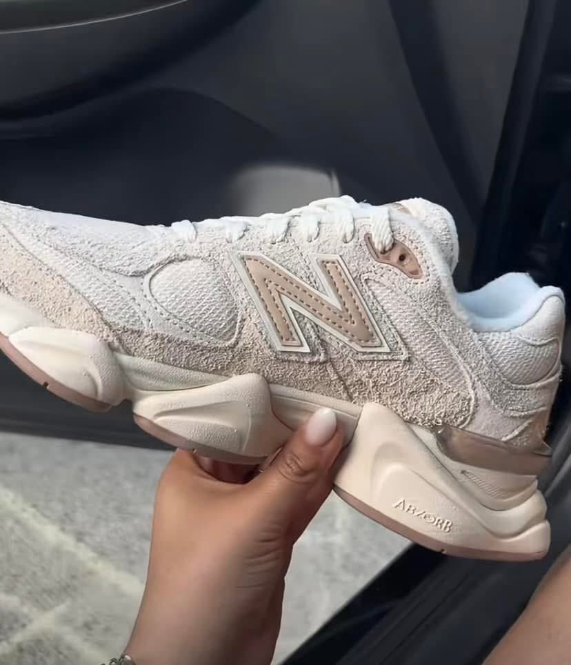 NB9060 Bisque Sea Salt