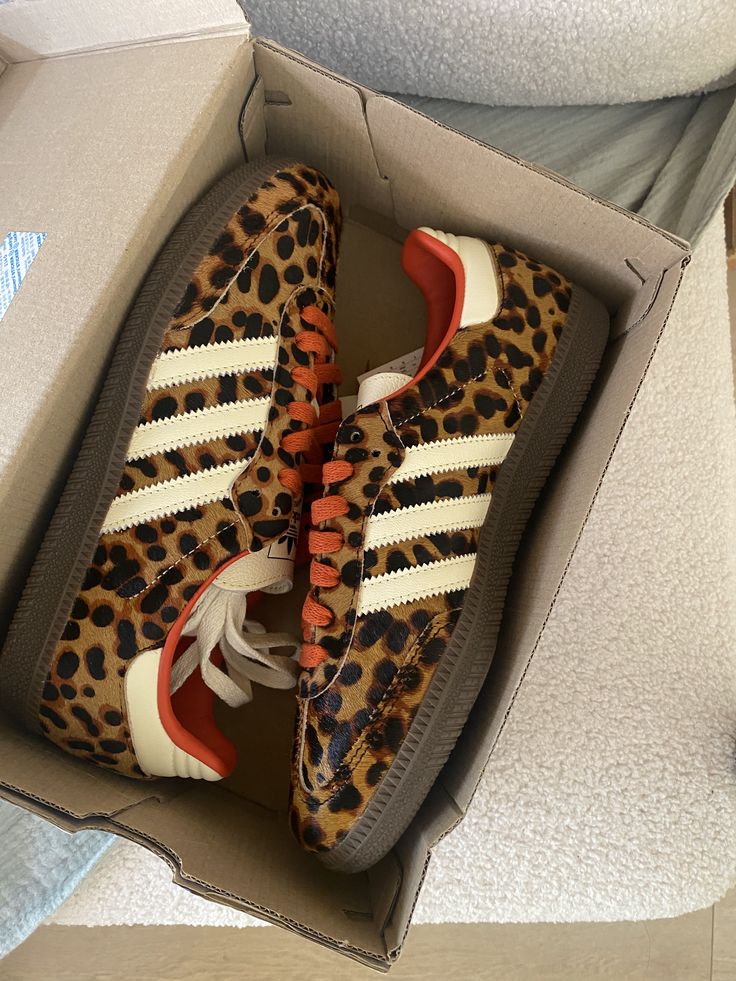 Samba OG Preloved Red Leopard