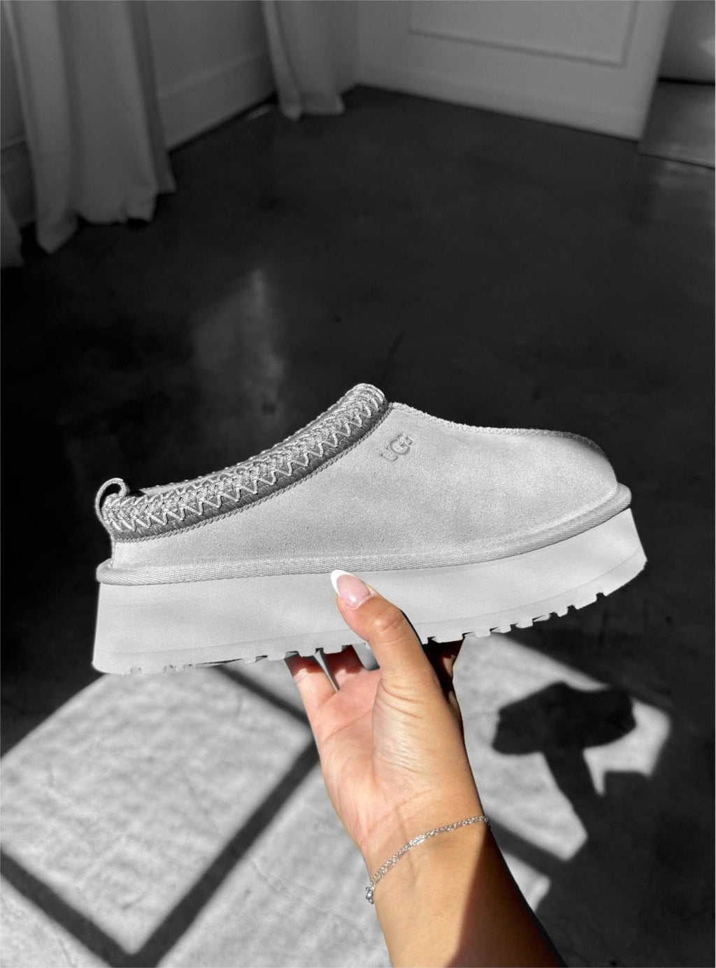 UGG Tazz Slipper Goose